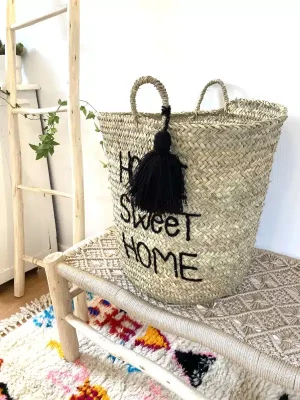 panière de rangement sur banc