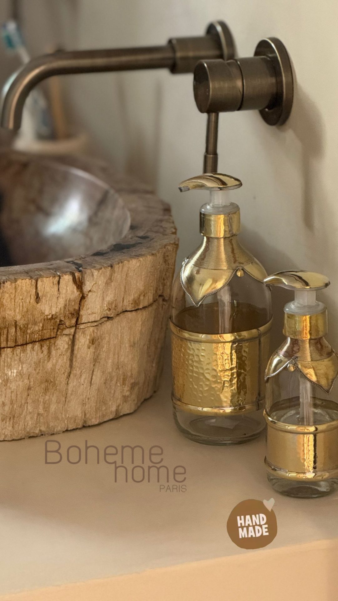Contenant ou distributeur savon berbère