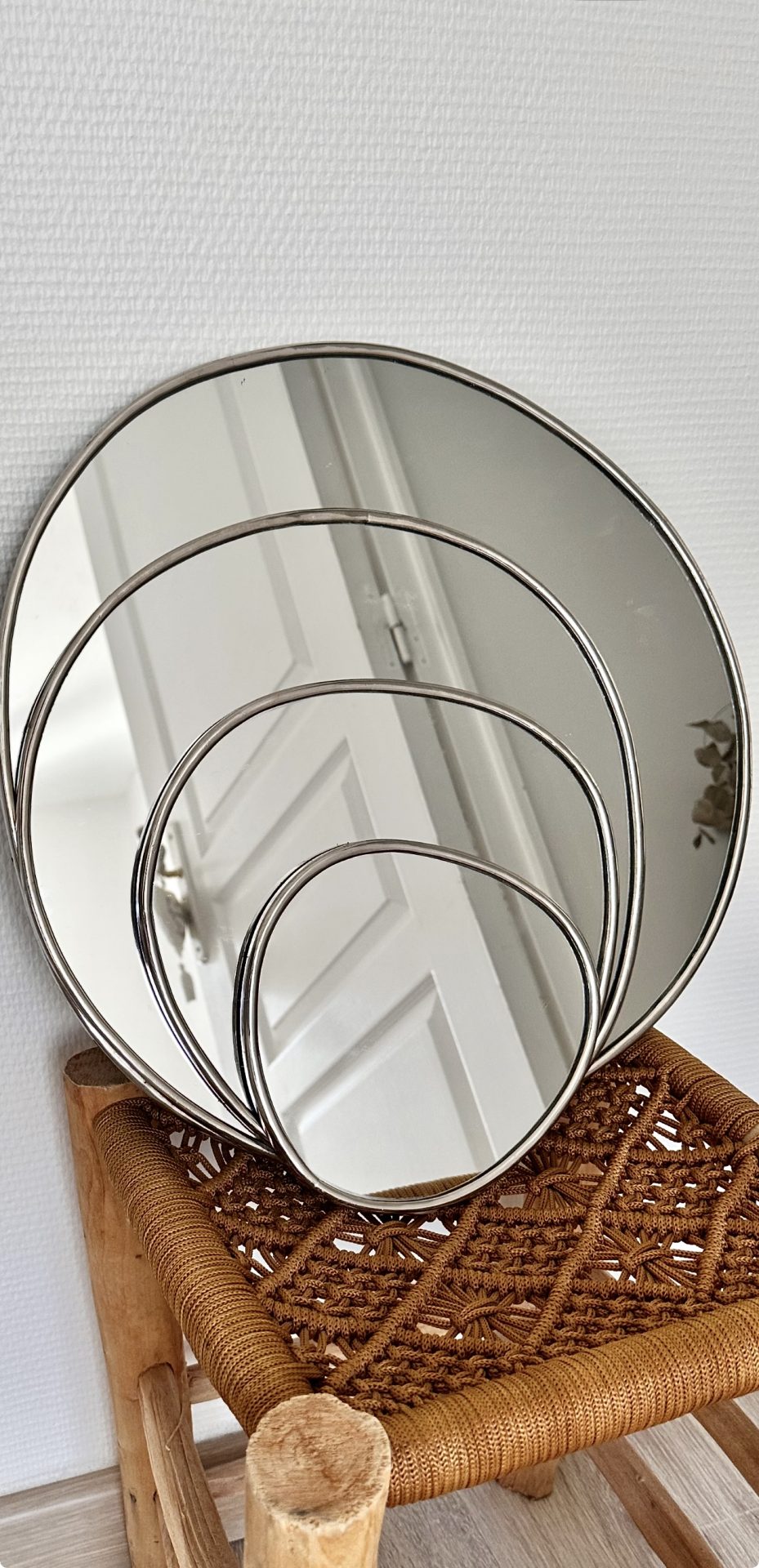 Série de 4 Miroirs laiton galet doré