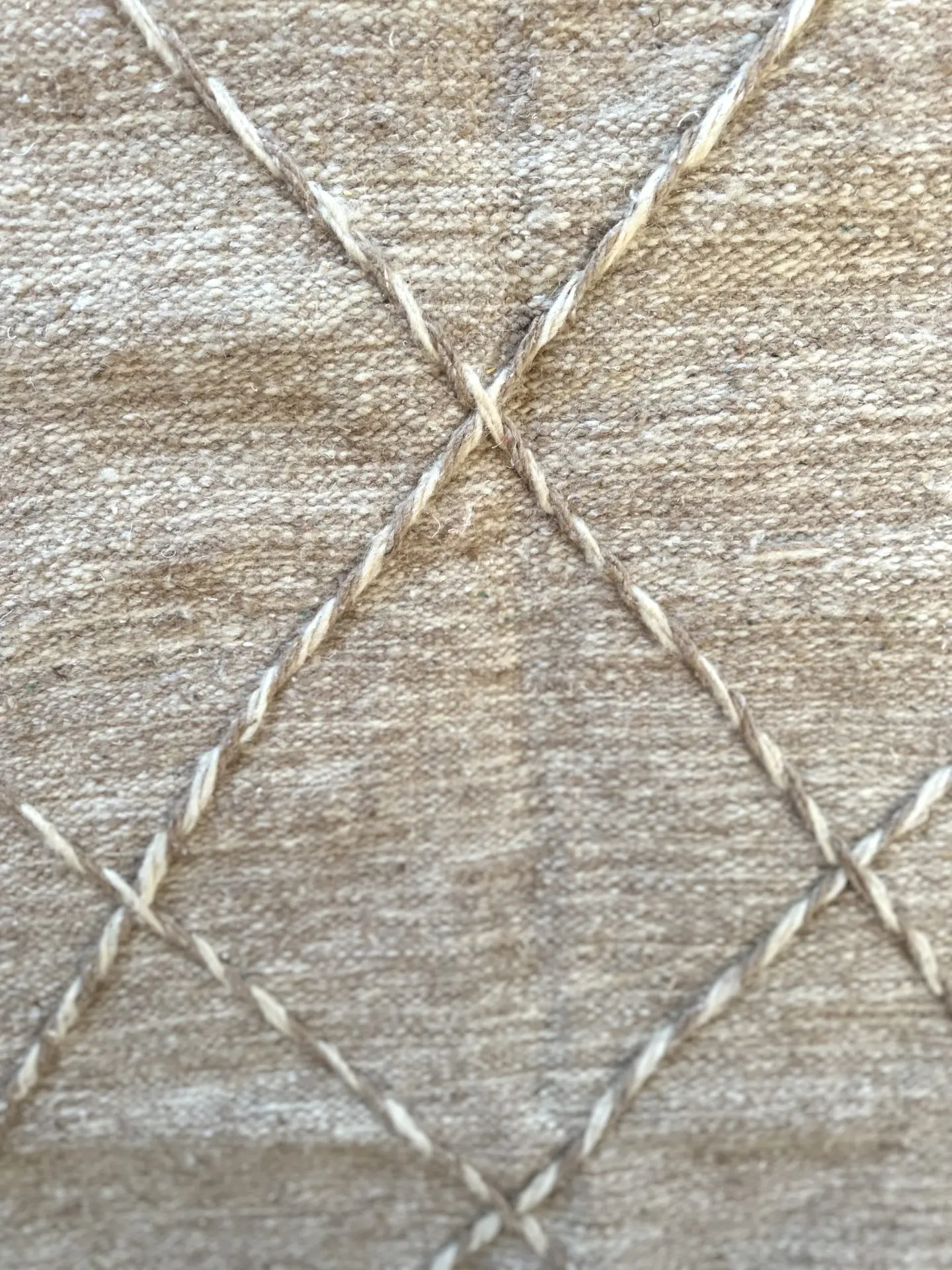 Tapis berbère Kilim Losanges Beige/Caramel 160x145 – Image 3
