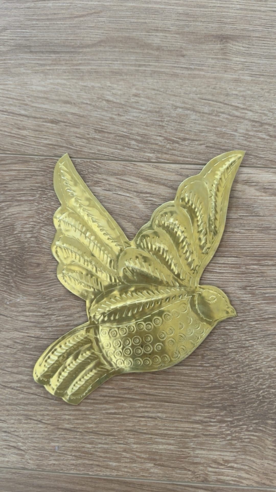 Ex voto Hirondelle en laiton fait mains – Image 2